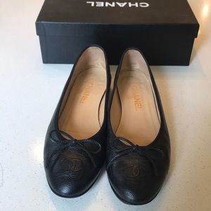 Chanel ballerina black flats